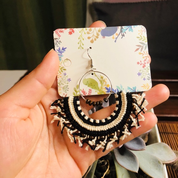 Handmade earring - Picture 8 of 9